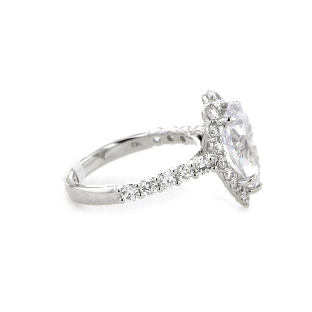 1.11 ctw Diamond Halo Engagement Ring
