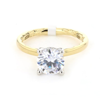 0.06 ctw Diamond Halo Engagement Ring