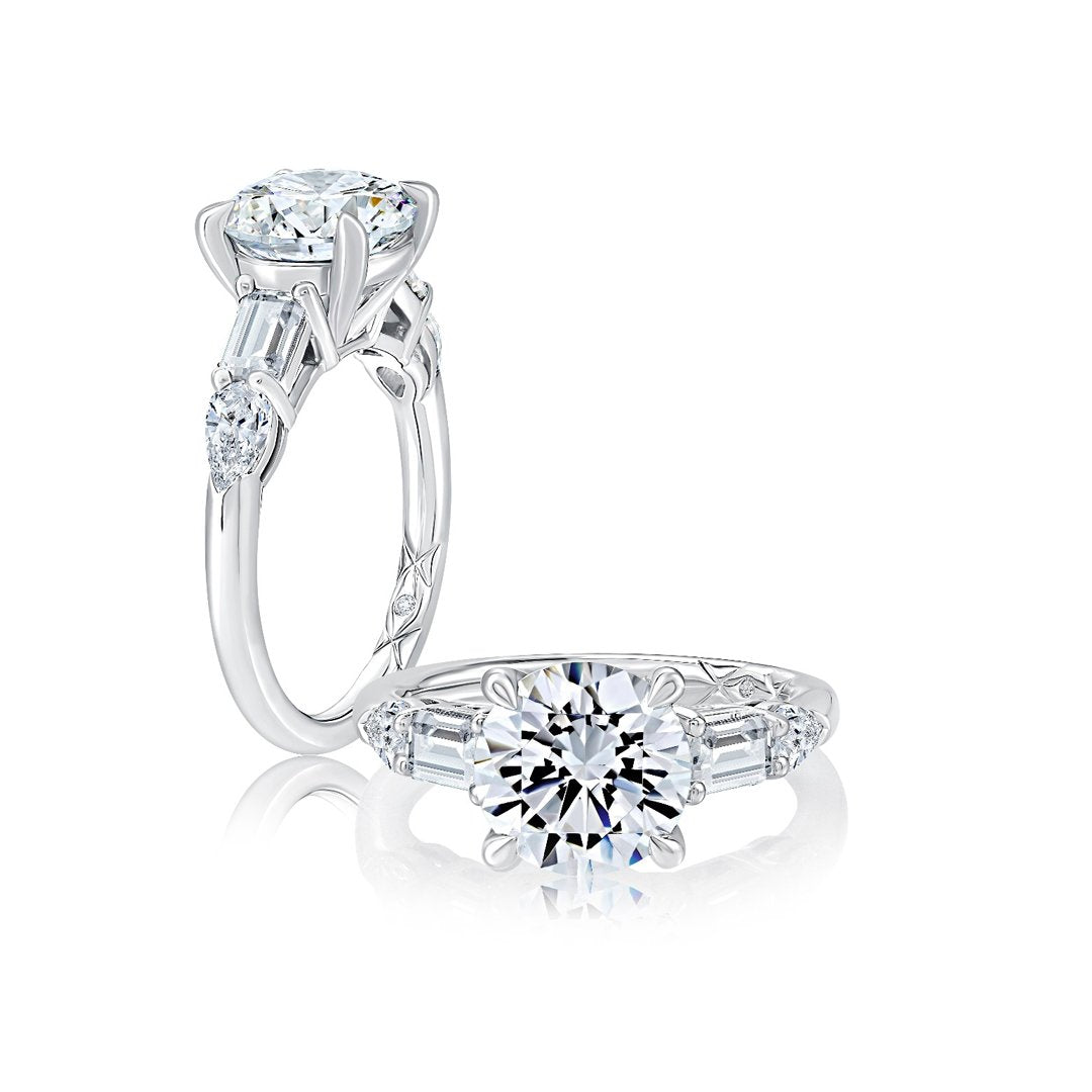 1.06 ctw Diamond Solitaire Engagement Ring