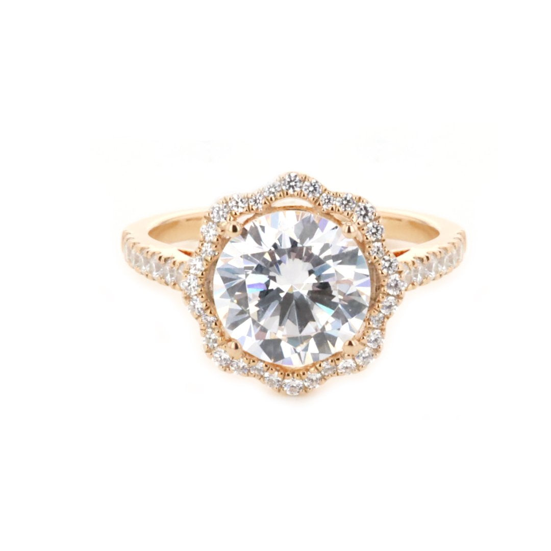 0.44 ctw Diamond Halo Engagement Ring