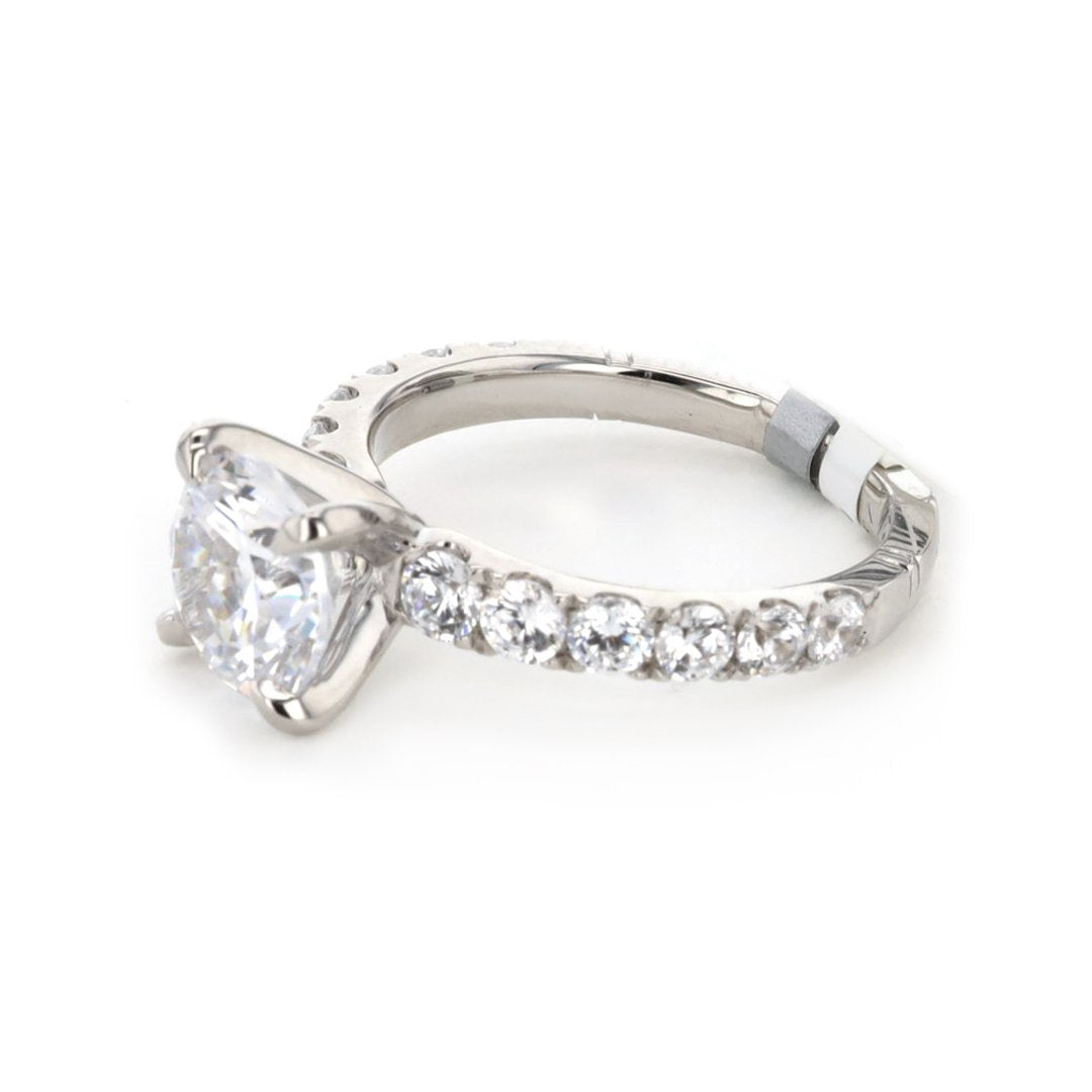1.01 ctw Diamond Solitaire Engagement Ring