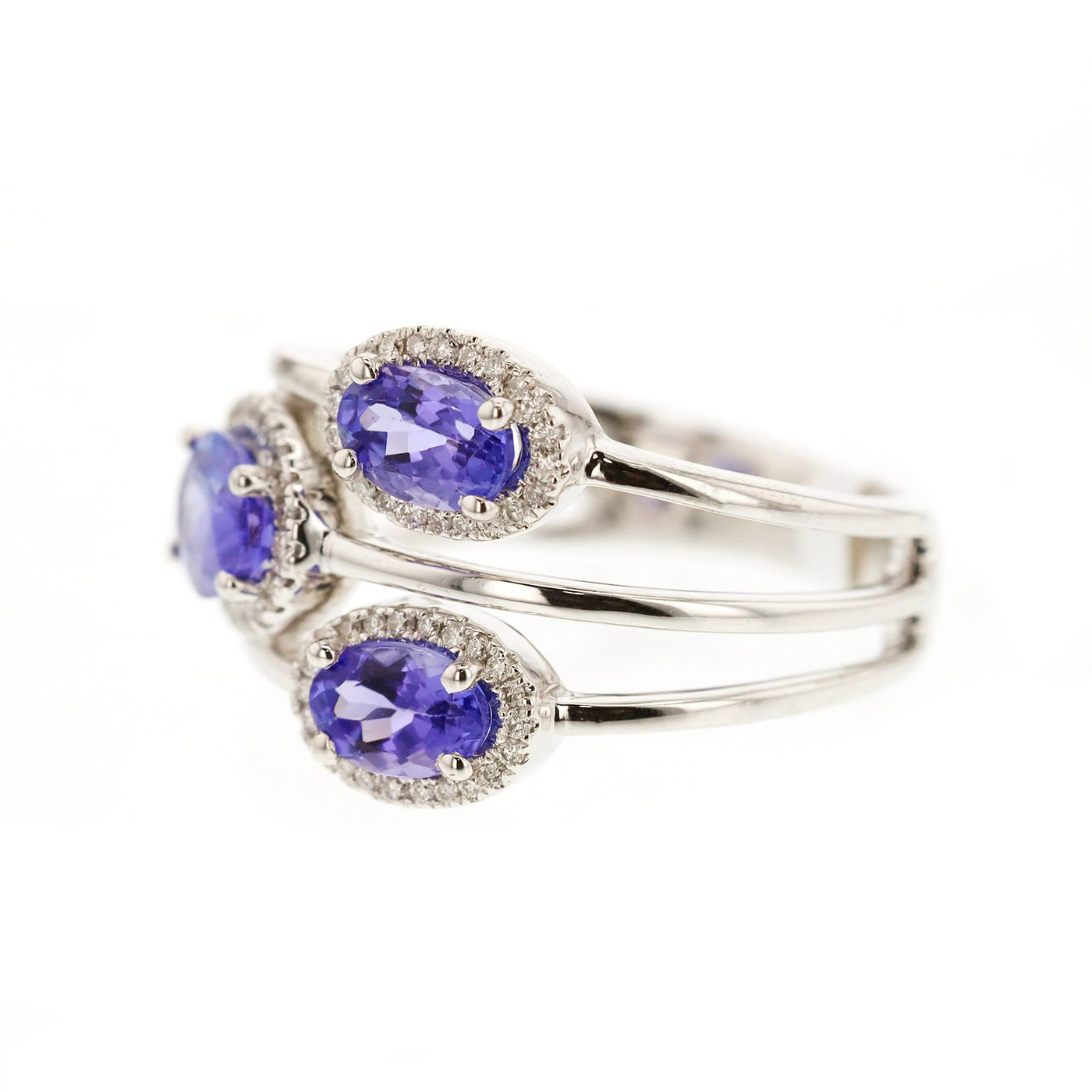 Tanzanite & Diamond Ring