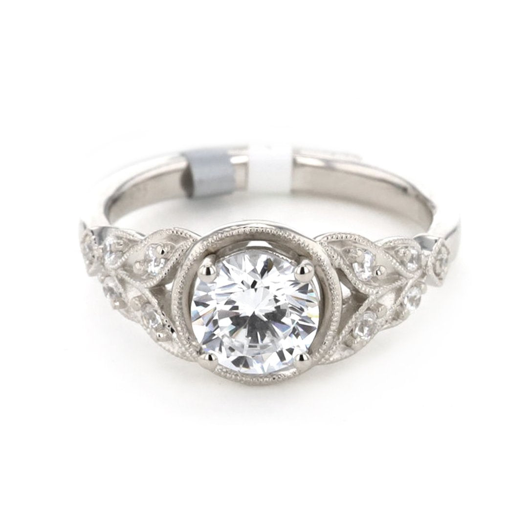 0.14 ctw Diamond Halo Engagement Ring