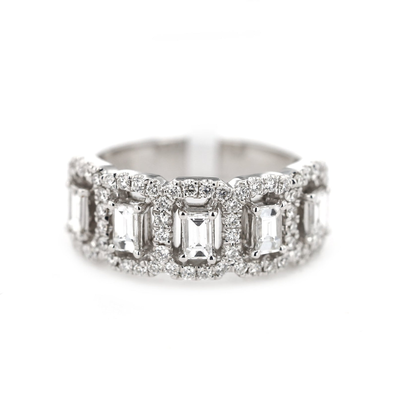 0.90 ctw Diamond Band