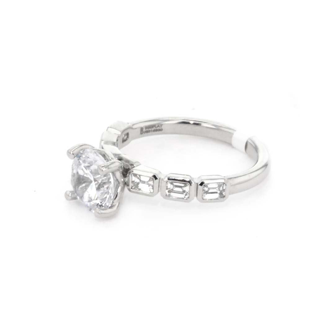 0.60 ctw Diamond Solitaire Engagement Ring
