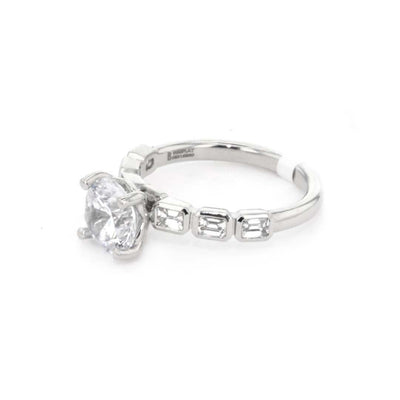 0.60 ctw Diamond Solitaire Engagement Ring