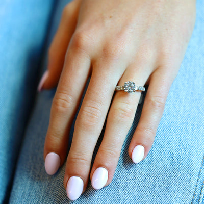 0.60 ctw Diamond Solitaire Engagement Ring