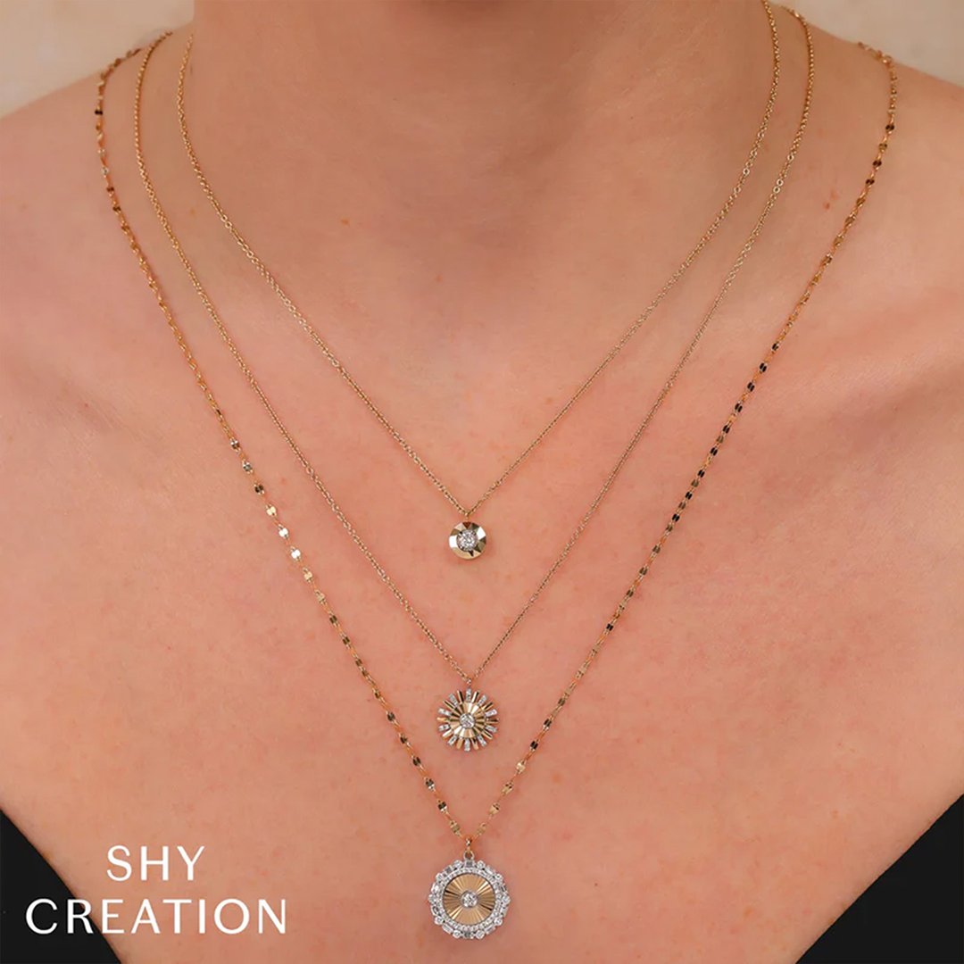 0.11 ctw Diamond Pendant Necklace