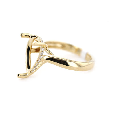 0.16ctw Diamond Hidden Halo Engagement Ring