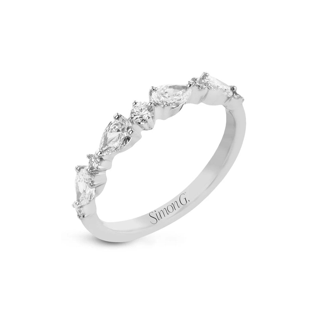0.73 ctw Diamond Band