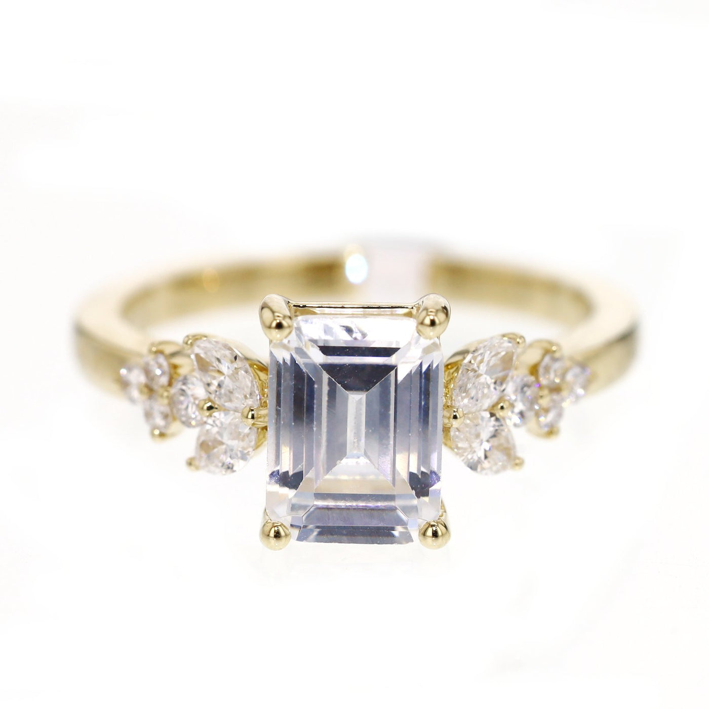 0.36 ctw Diamond Solitaire Engagement Ring