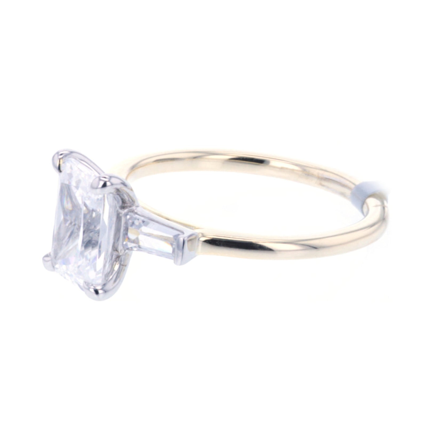 0.30 ctw Diamond Engagement Ring