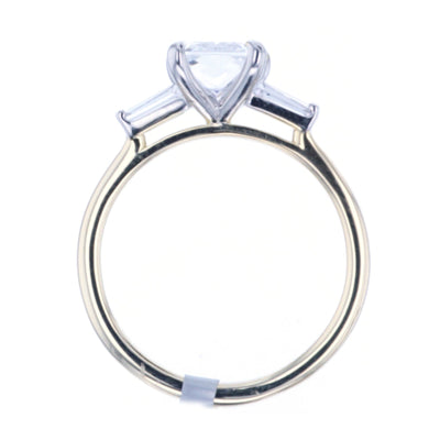 0.30 ctw Diamond Engagement Ring