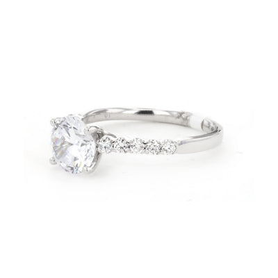 0.28 ctw Diamond Solitaire Engagement Ring
