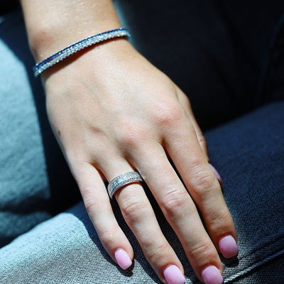 1.97 ctw Diamond Band