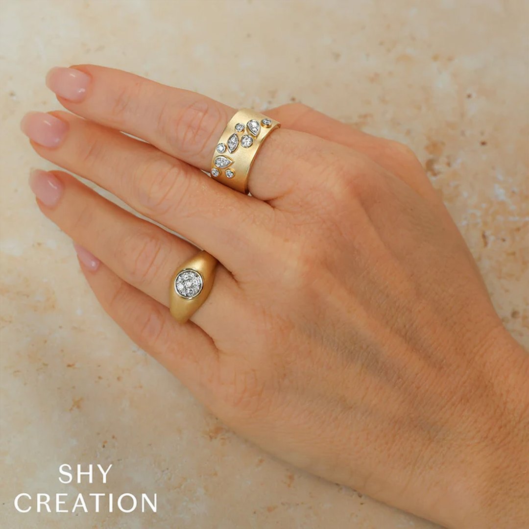 0.26 ctw Diamond Band