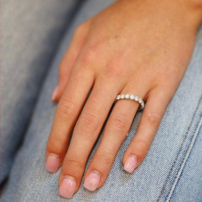 2.95 ctw Diamond Eternity Band