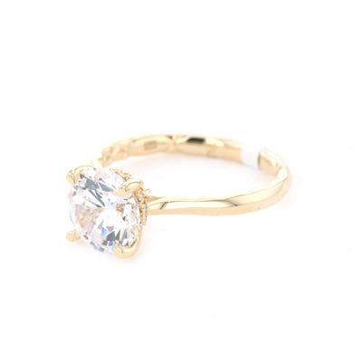 0.07 ctw Diamond Solitaire Engagement Ring