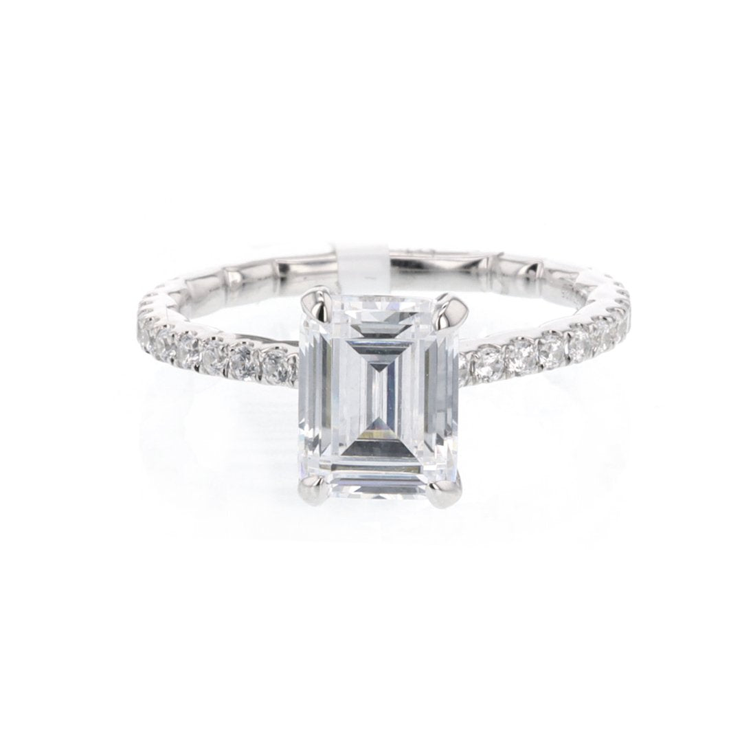 0.34 ctw Diamond Solitaire Engagement Ring