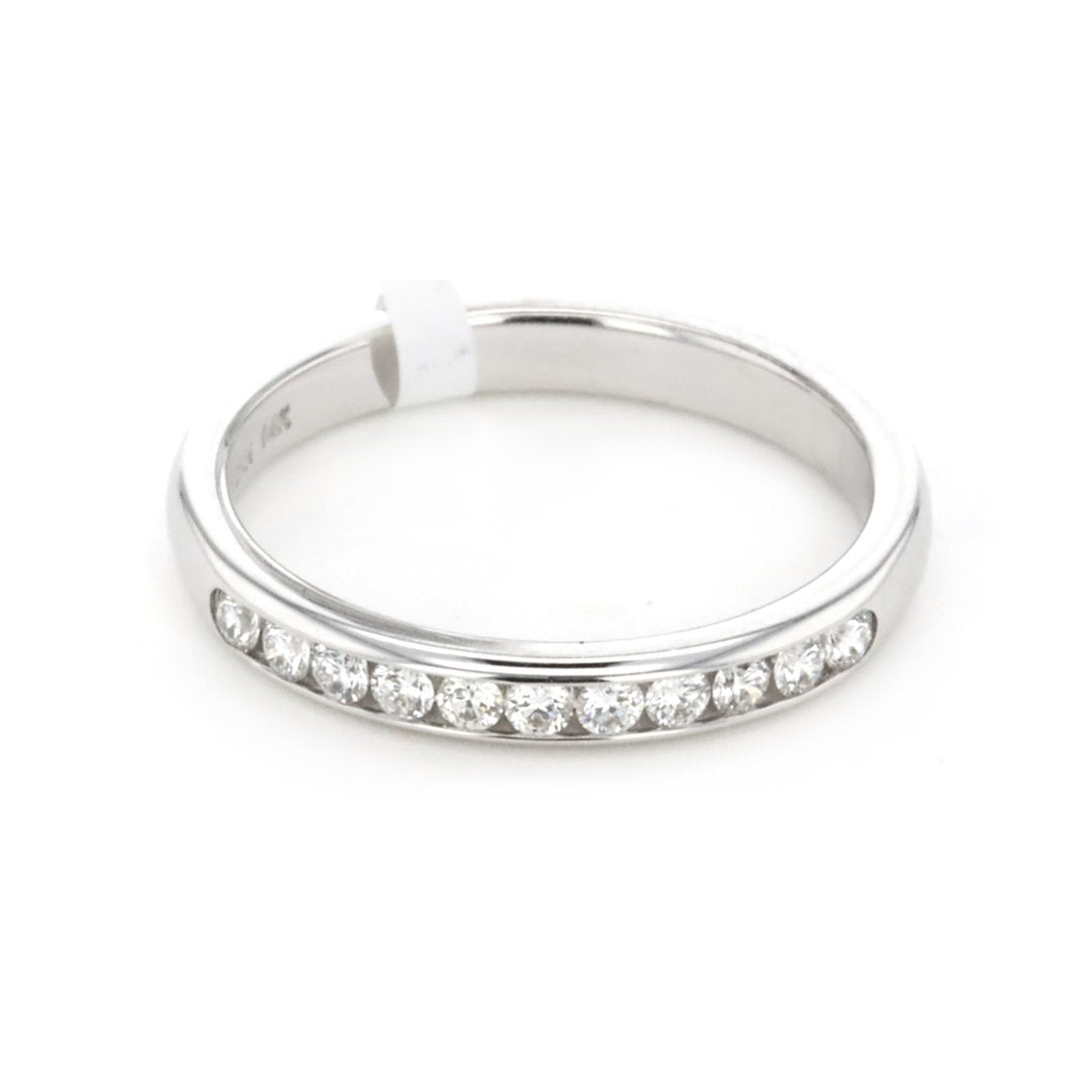 0.24 ctw Diamond Band