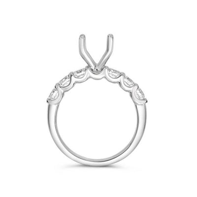 0.90 ctw Diamond Solitaire Engagement Ring