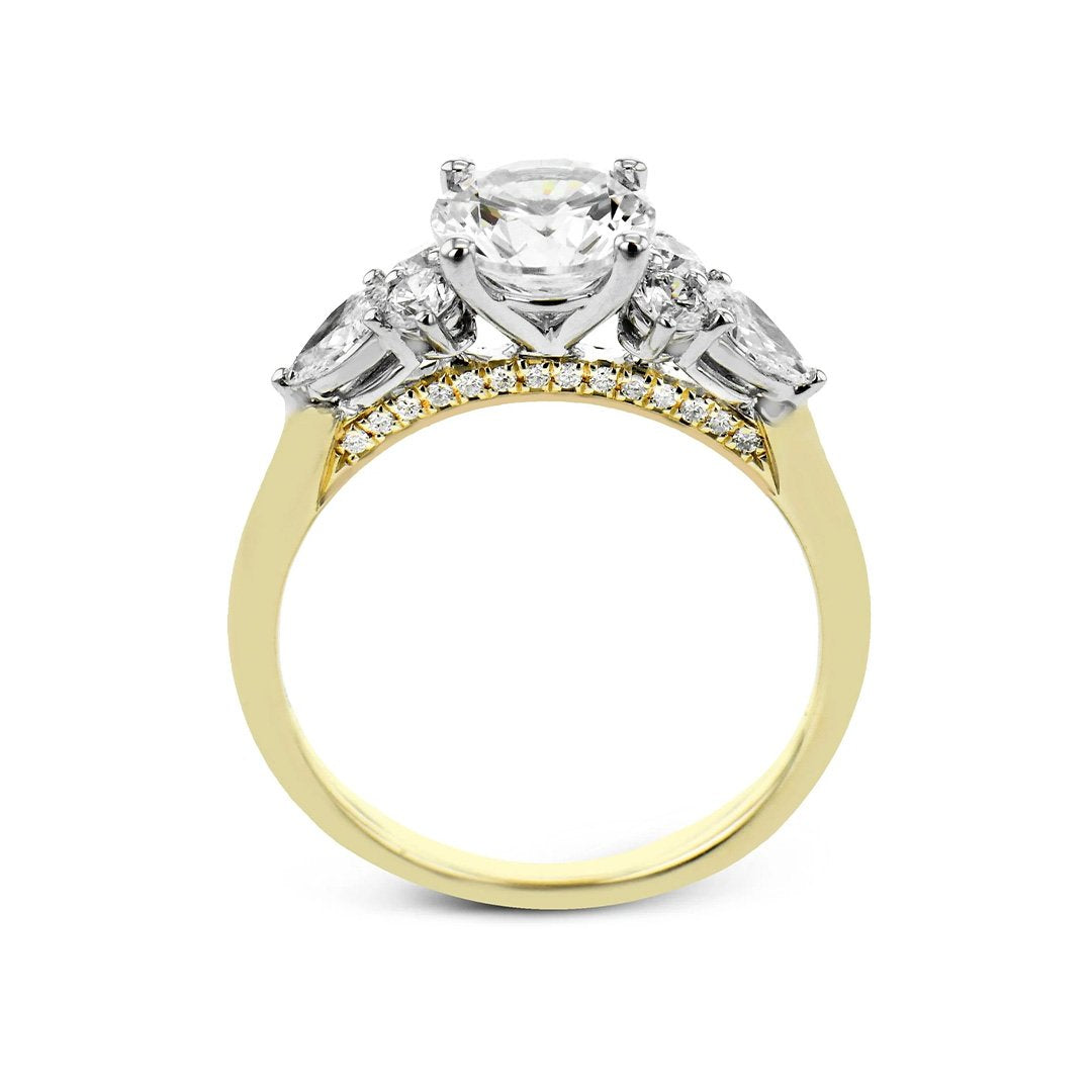 0.66 ctw Diamond Solitaire Engagement Ring