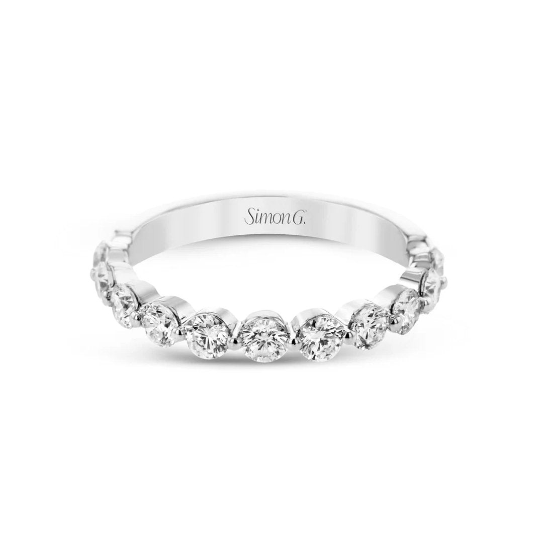 1.02 ctw Diamond Band