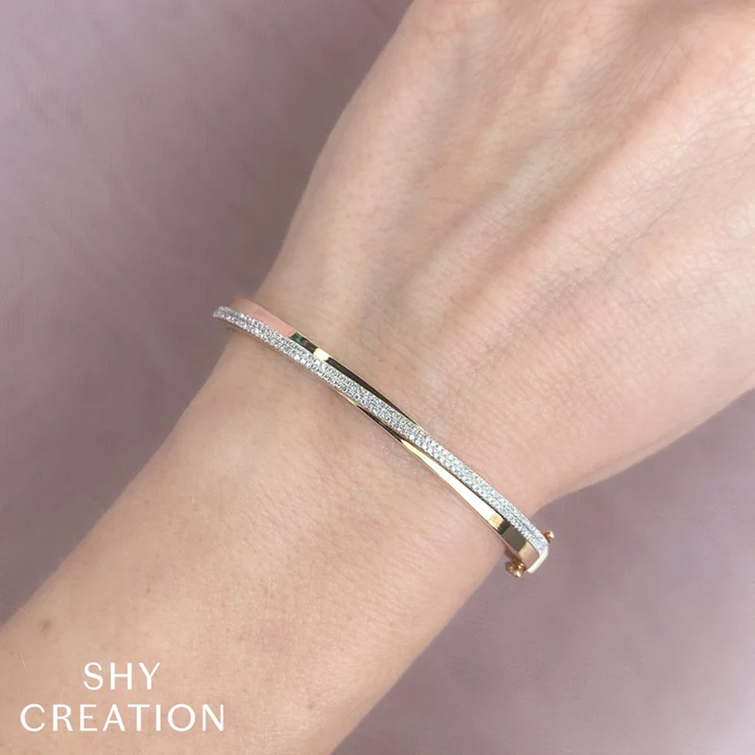 0.40 ctw Diamond Bangle Bracelet