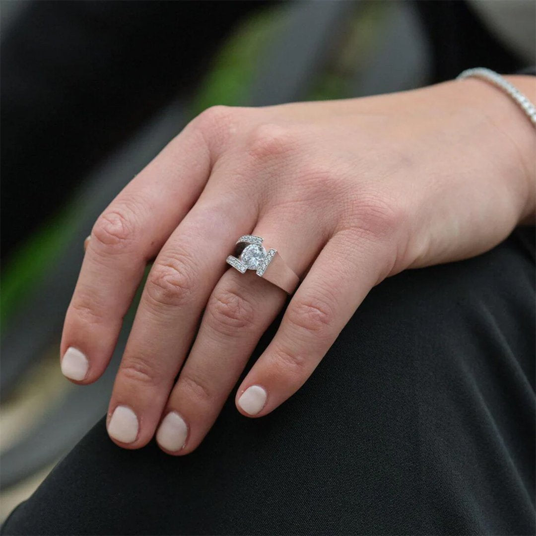 Diamond Solitaire Engagement Ring