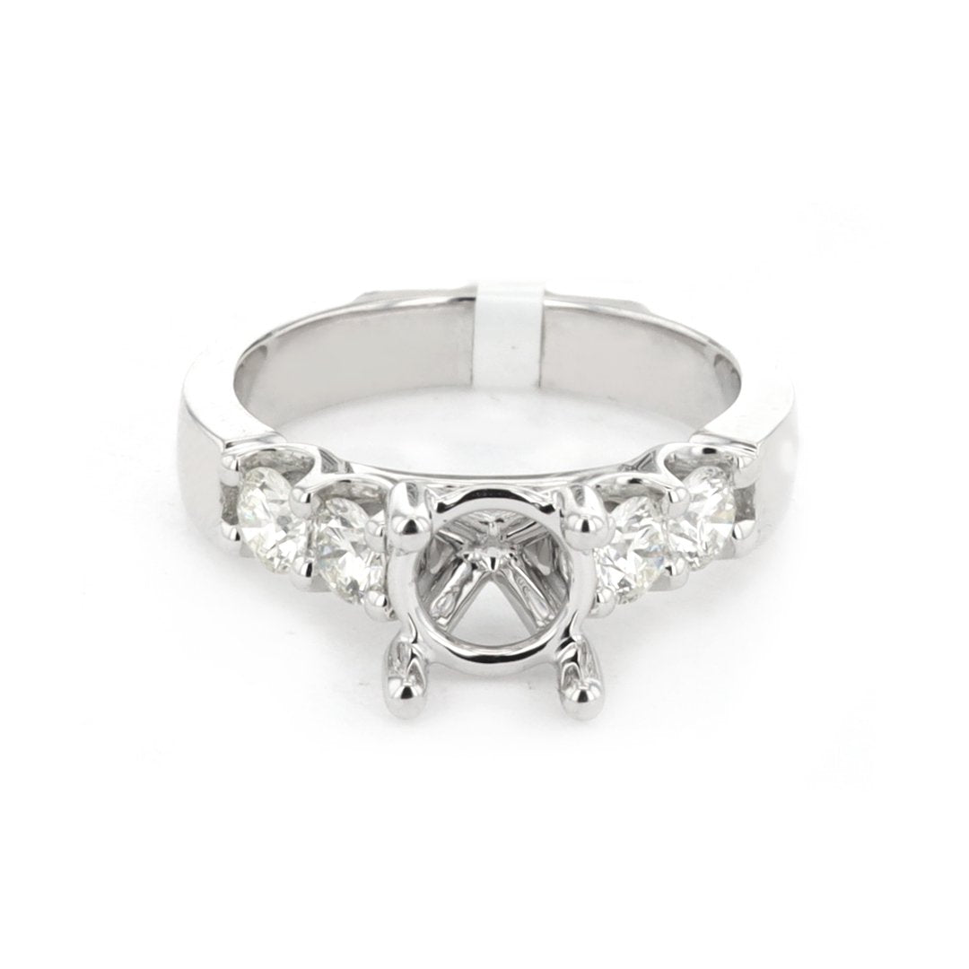 0.80 ctw Diamond Solitaire Engagement Ring