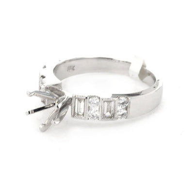 0.47 ctw Diamond Solitaire Engagement Ring