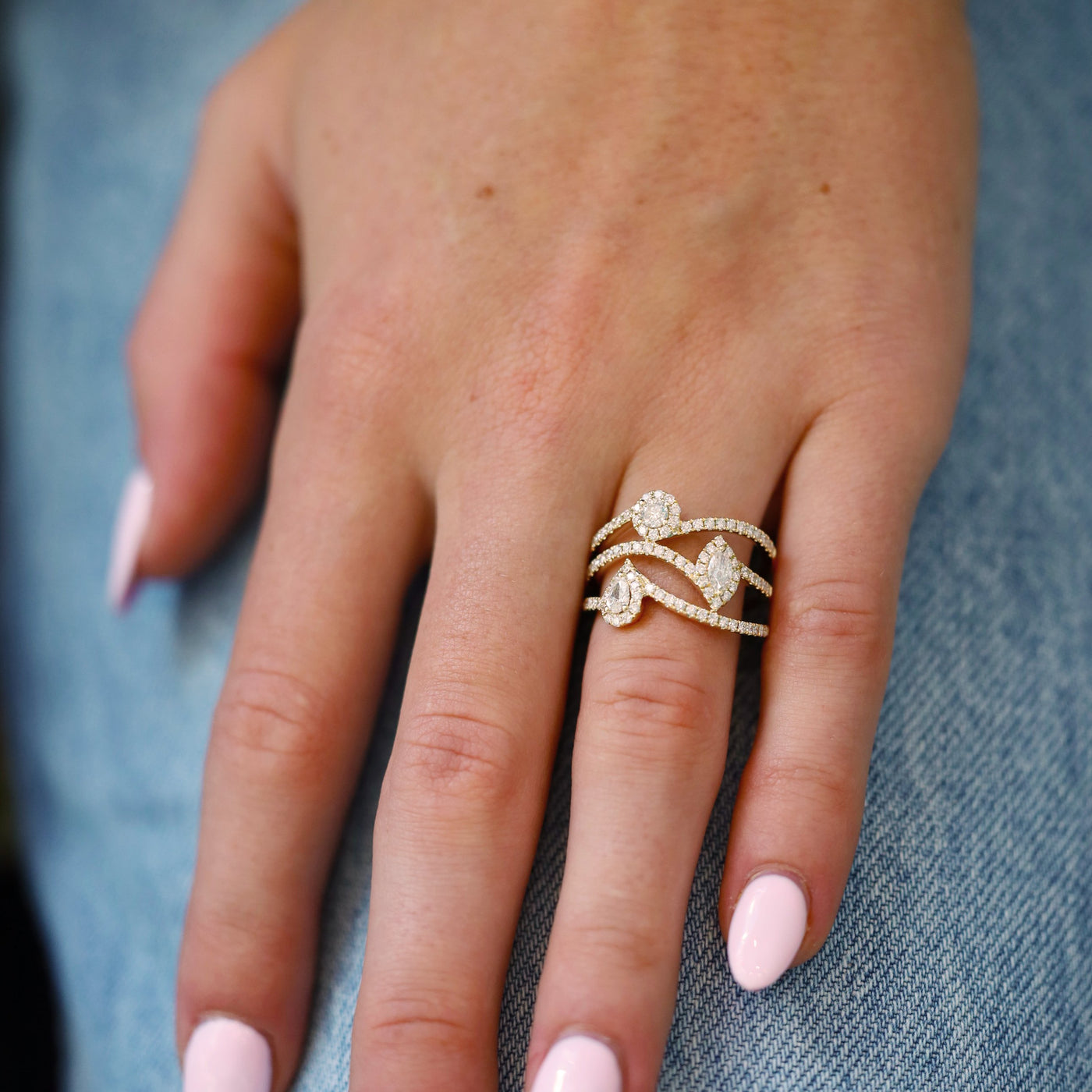 1.07 ctw Diamond 3-Row Band