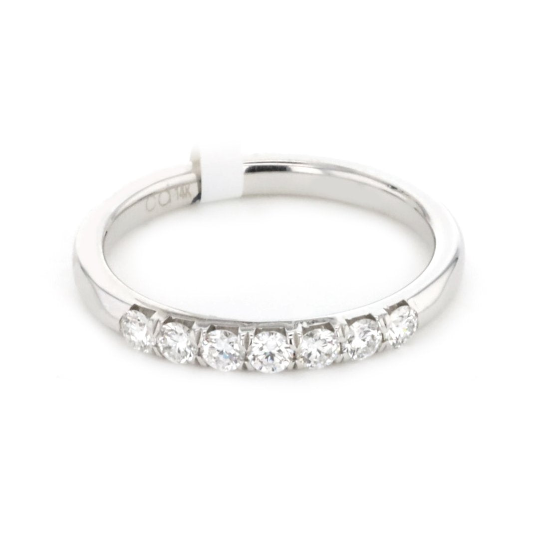 0.33 ctw Diamond Band