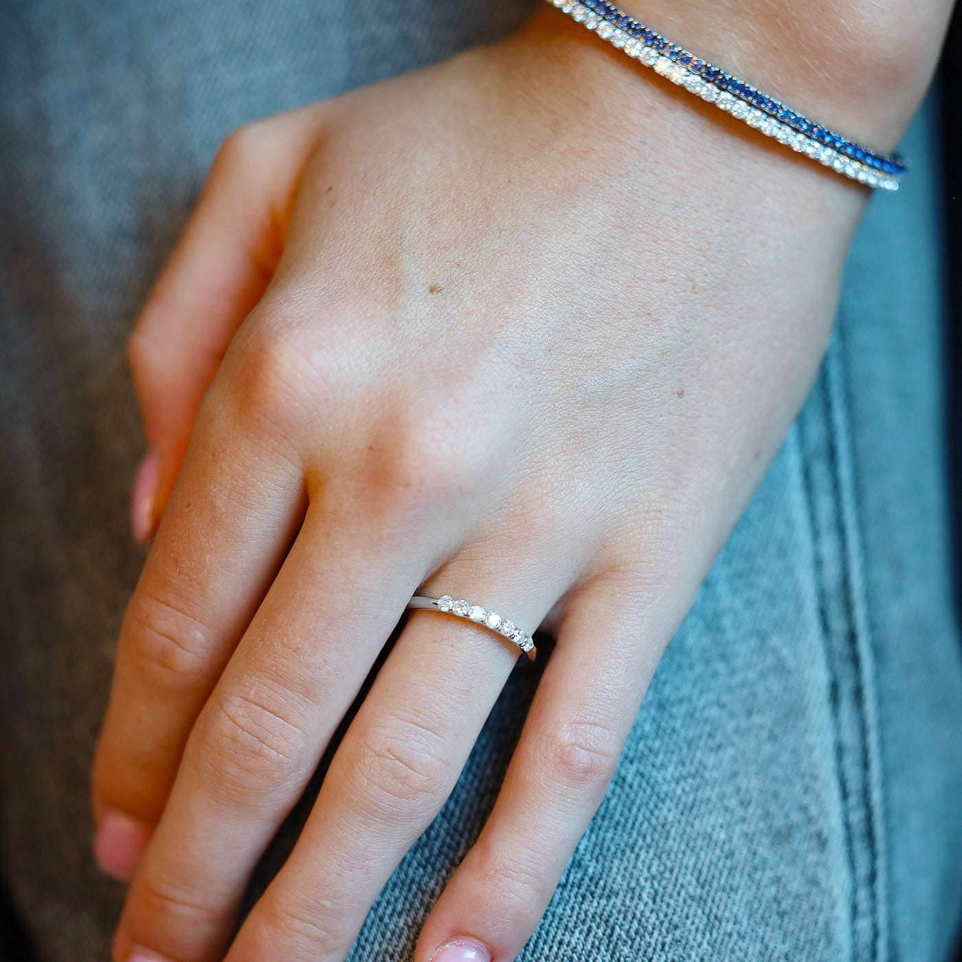 0.33 ctw Diamond Band