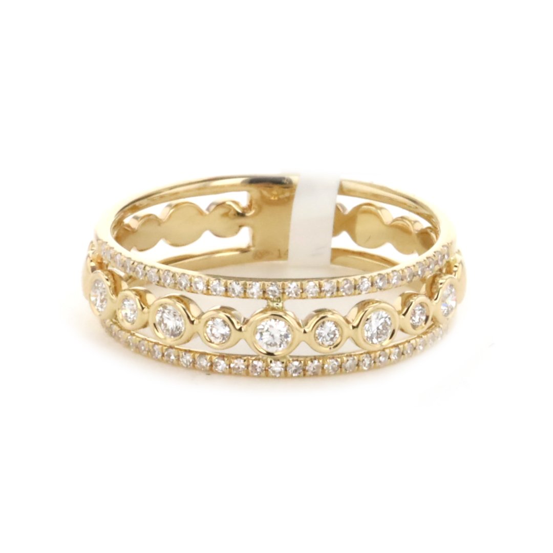 0.29 ctw Diamond Band