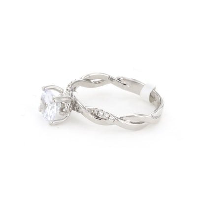 0.09 ctw Diamond Solitaire Engagement Ring