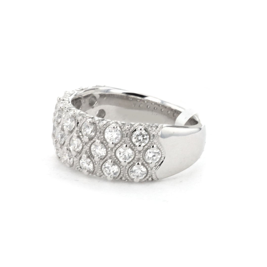 1.09 ctw Diamond 3-Row Band