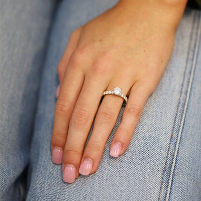 0.92 ctw Diamond Solitaire Engagement Ring