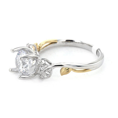 0.13 ctw Diamond Solitaire Engagement Ring