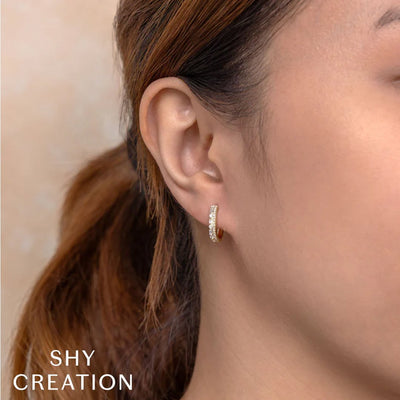 0.31 ctw Diamond Oval Huggie Earrings