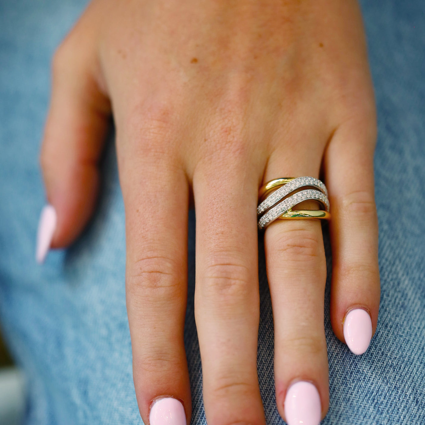 0.79 ctw Diamond Band