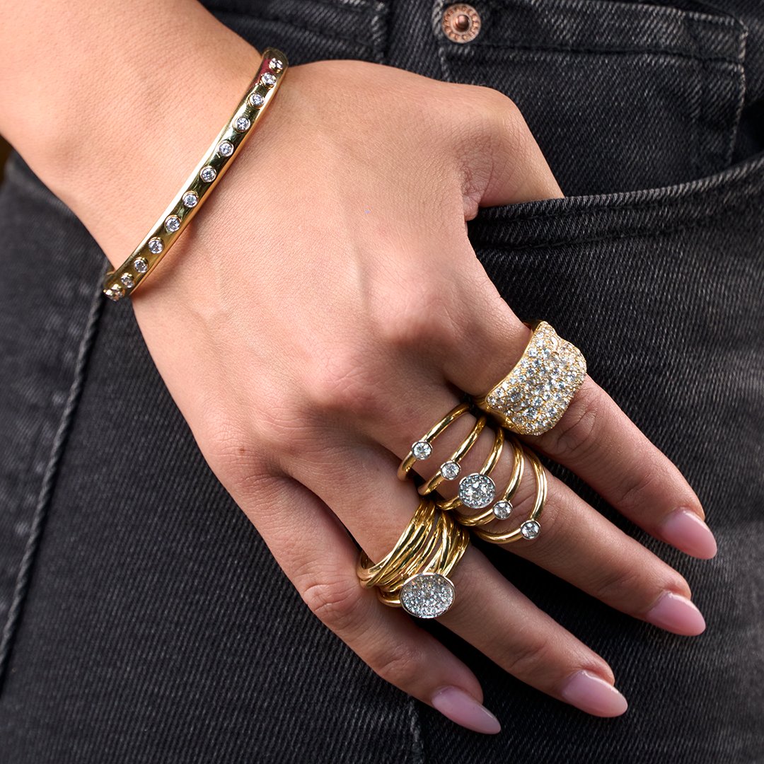 0.65 ctw Diamond Bangle Bracelet