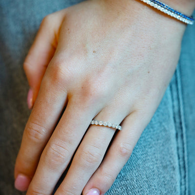 0.75 ctw Diamond Band