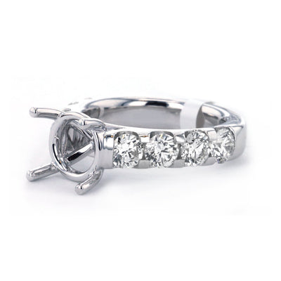 2.10 ctw Diamond Solitaire Engagement Ring