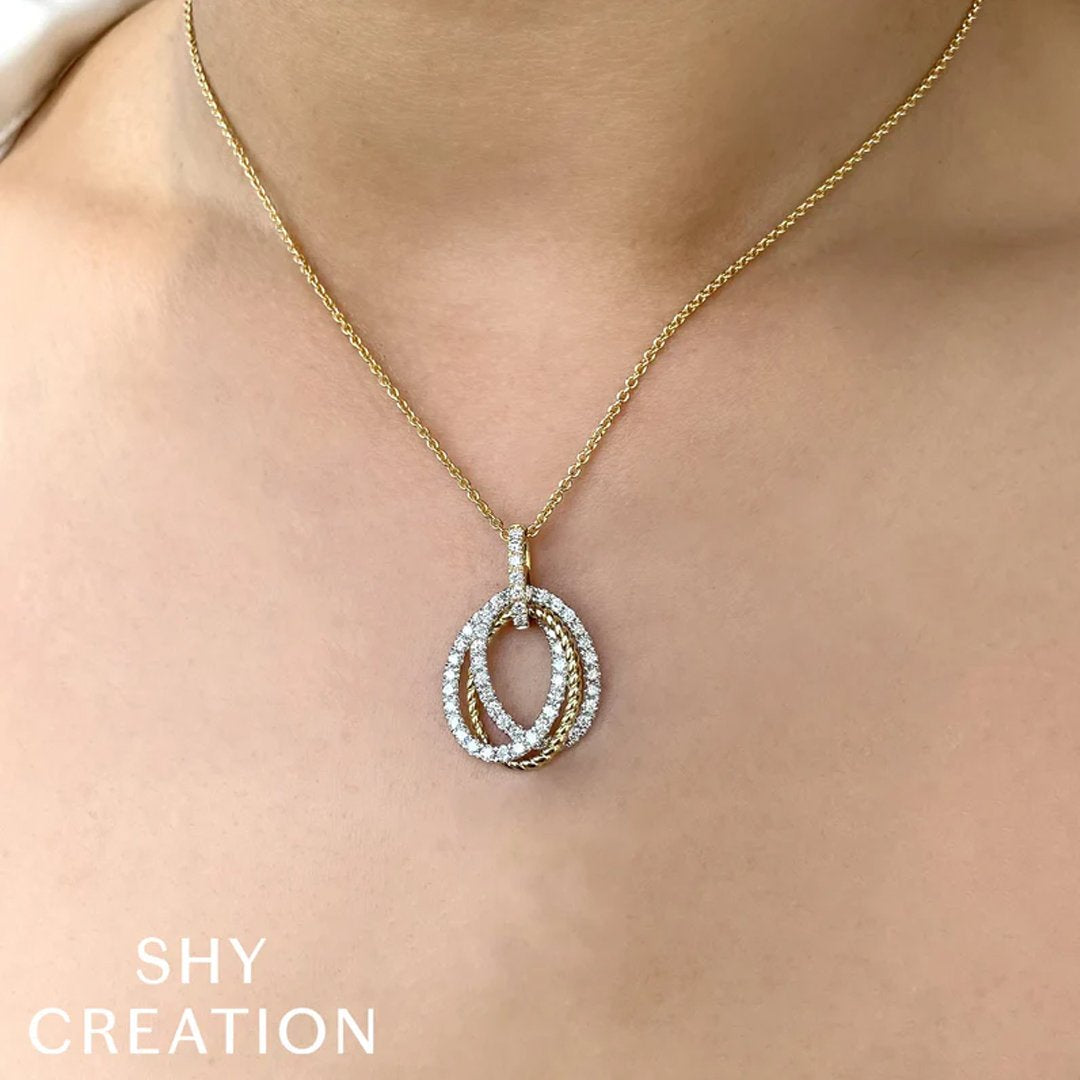 1.00 ctw Diamond Triple Oval Necklace