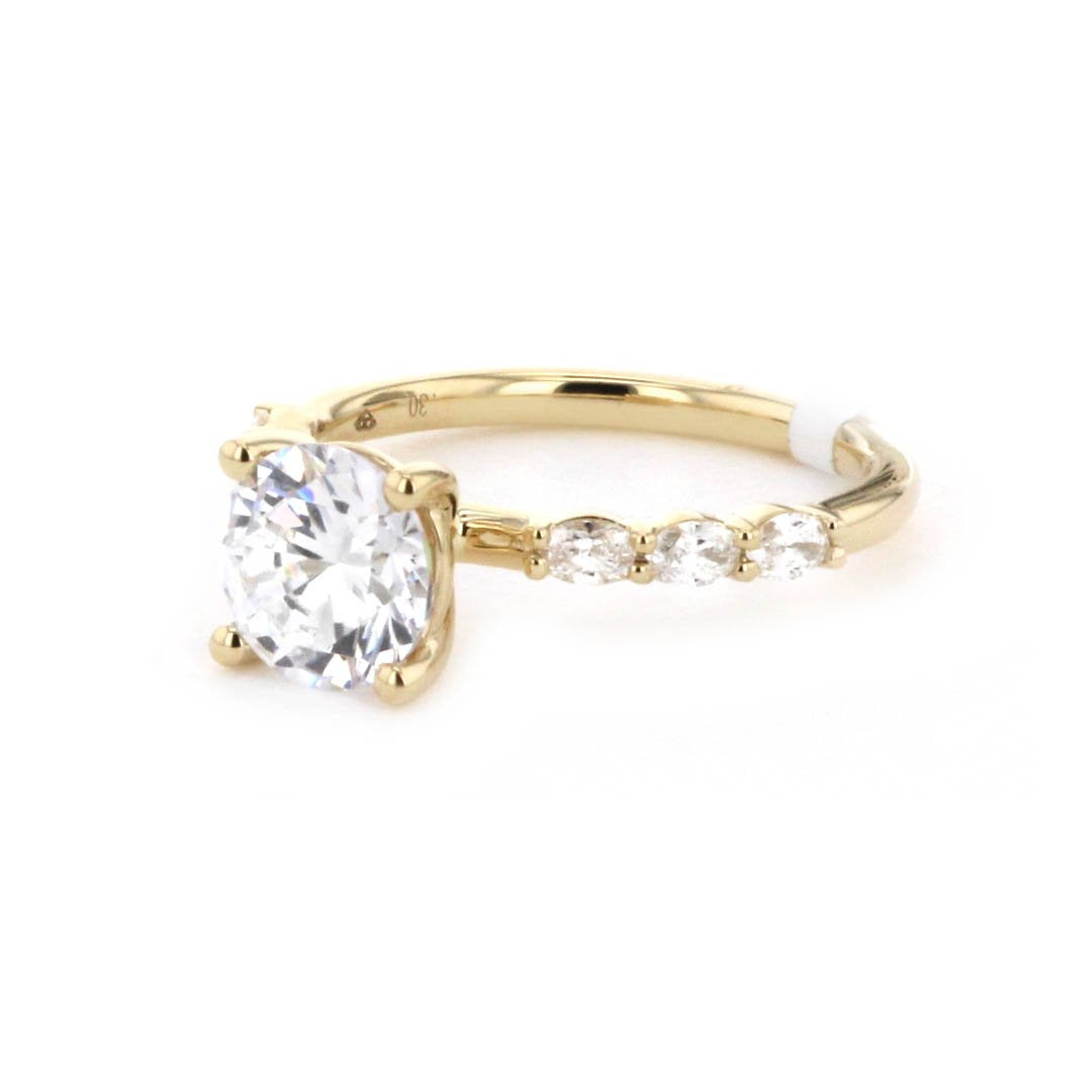 0.30 ctw Diamond Solitaire Engagement Ring