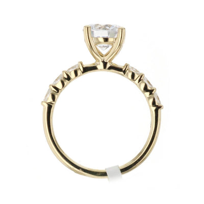 0.30 ctw Diamond Solitaire Engagement Ring