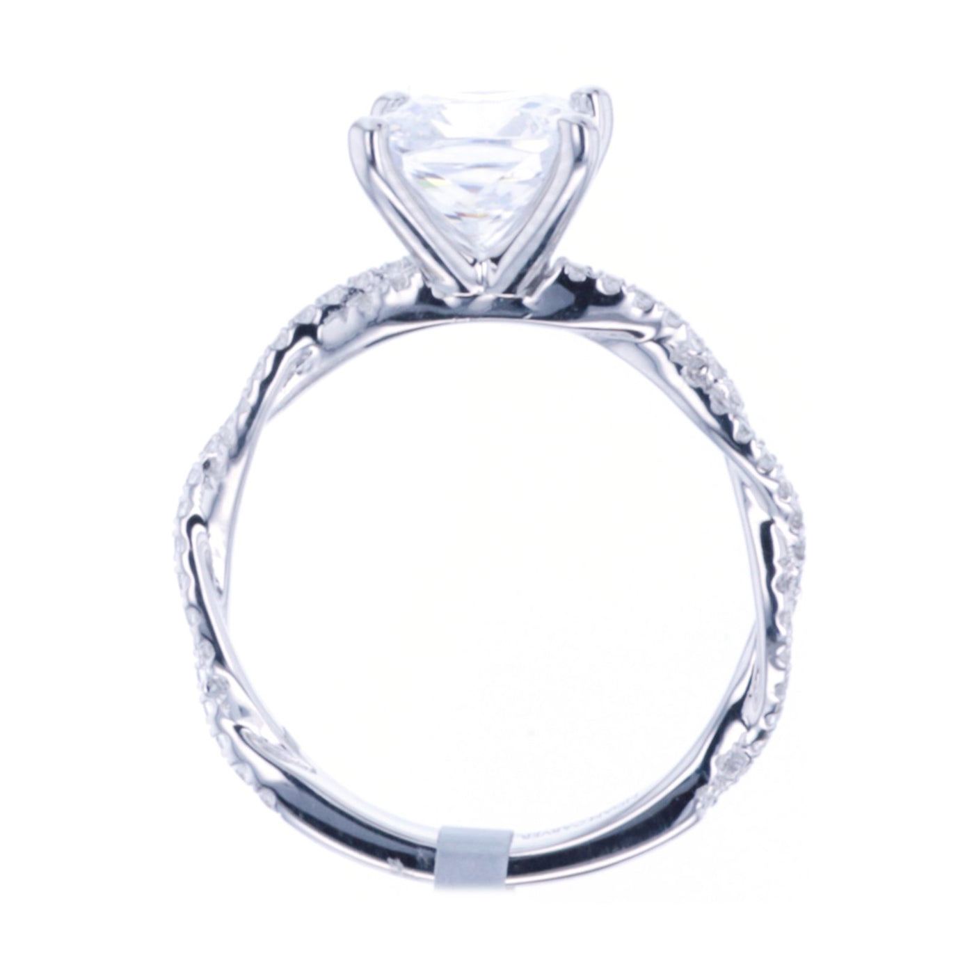0.33 ctw Diamond Solitaire Engagement Ring
