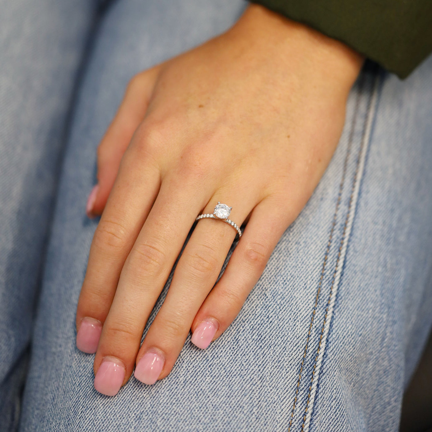 0.24 ctw Diamond Solitaire Engagement Ring
