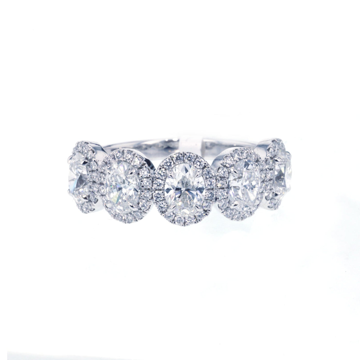 1.81 ctw Diamond 5-Stone Band